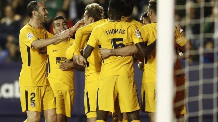 Atletico Madrid gol olup yağdı!