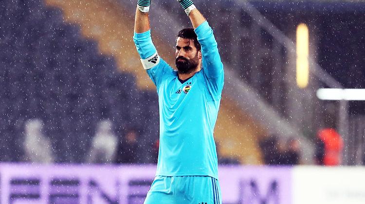 Volkan Demirel'den dikkat çeken hareket