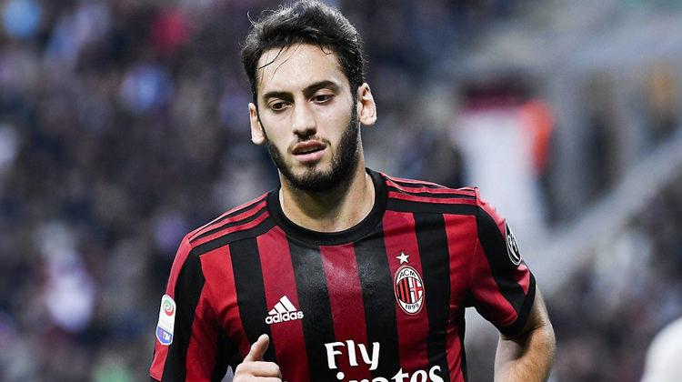 Hakan Çalhanoğlu'na övgü dolu sözler