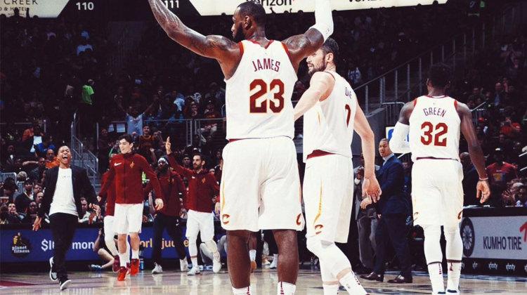 Cedi Osman, Ersan İlyasova'yı yıktı!