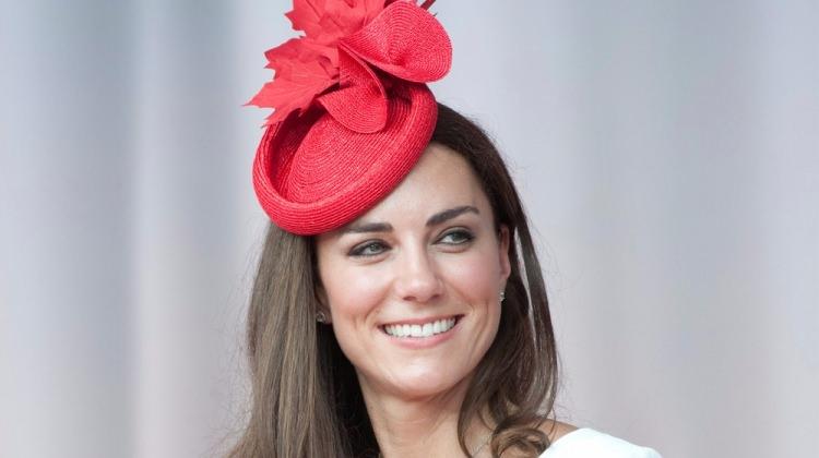 Kate Middleton, Lady Diana’dan miras kalan taçla Kate Middleton, Lady Diana’dan miras kalan taçla