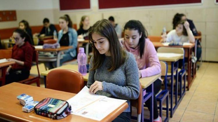 Öğrencilerin Matematik kabusu! 4'te 1'i yetersiz çıktı