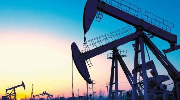 Petrolün varili 62,75 dolar