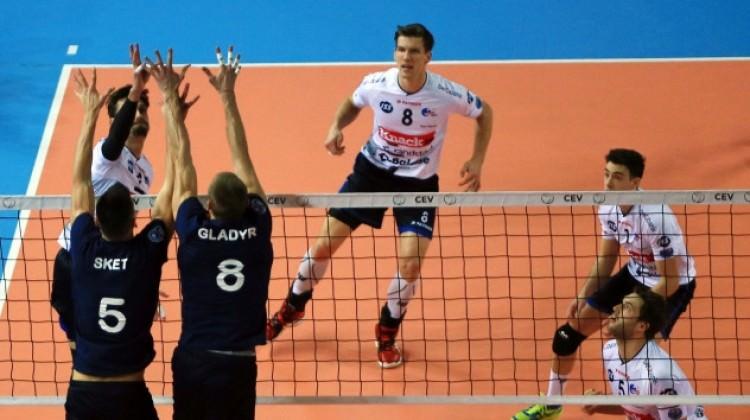 Fenerbahçe Şampiyonlar Ligi'ne kötü başladı