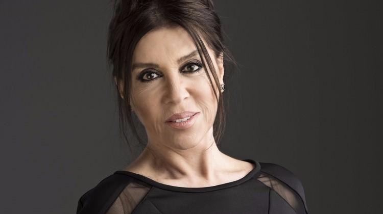 Ajda Pekkan ve Nebahat Çehre küs mü Ajda Pekkan ve Nebahat Çehre küs mü