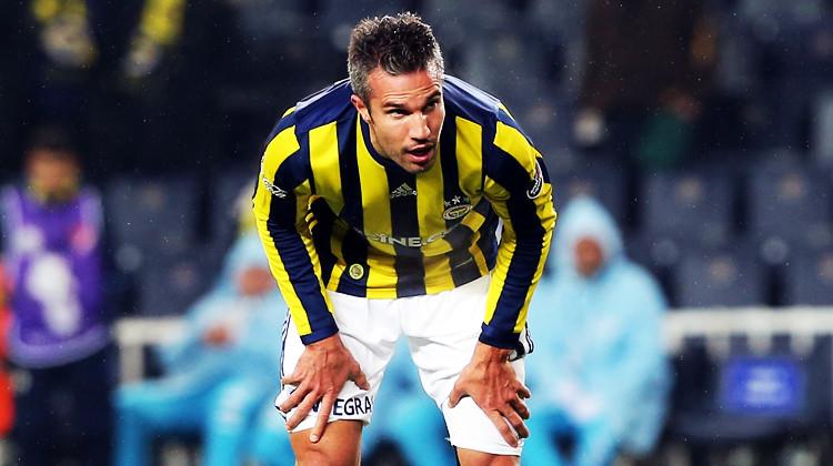 Van Persie olay iddia üzerine açıklama yaptı!