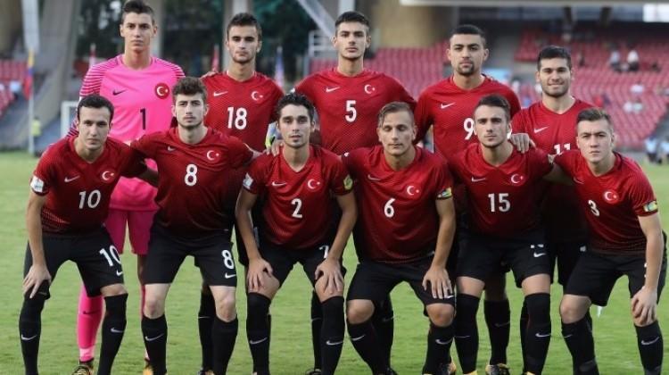 Milli Takım'da tesadüfün böylesi! 8 futbolcu...