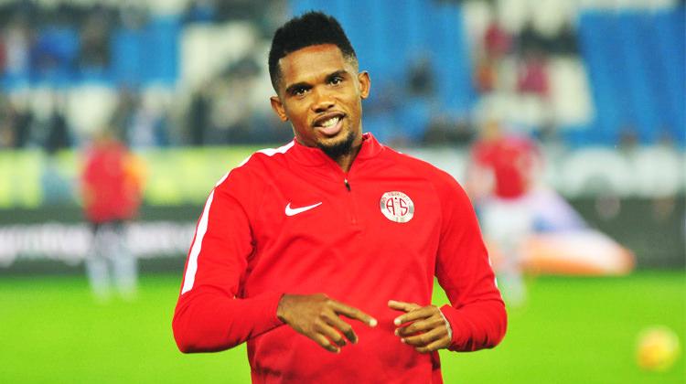 İşte Eto'o'yu isteyen iki sürpriz ekip!