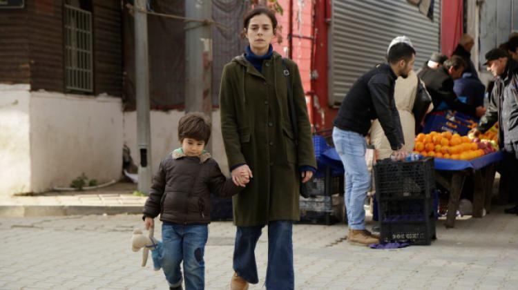 Kadın dizisi 8.bölüm fragmanı! Bahar'a büyük şok, Doruk kaçırılıyor!