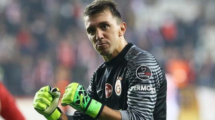 Muslera: Felaket senaryosuna gerek yok