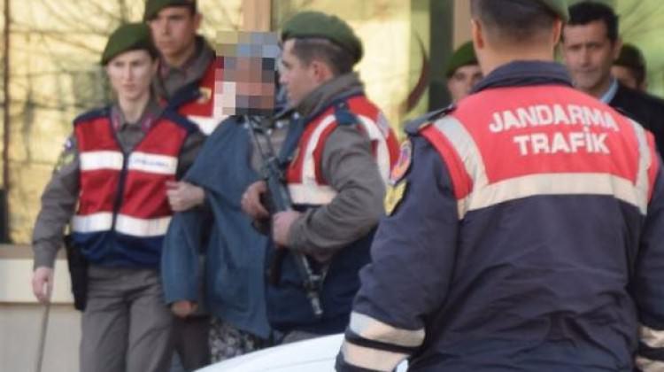 'Samanlıkta eşim bizi görünce...'