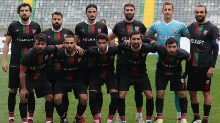 Karşıyaka'da yine kazan kaynıyor!