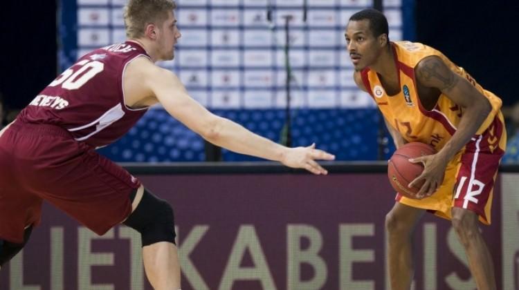 Galatasaray Odeabank deplasmanda galip