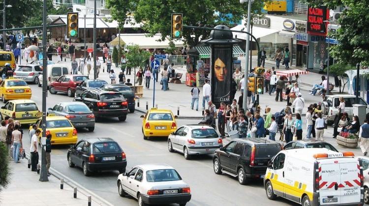 Lüks caddelerde yüzde 30 düşüş var