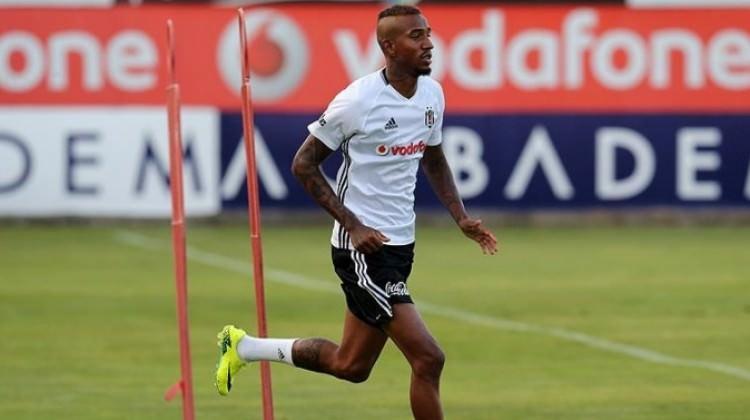 Talisca antrenmanı yarıda bıraktı