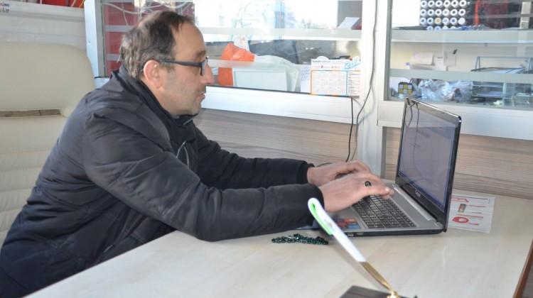 Nalbur üçüncü kitabını çıkardı