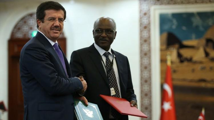 Zeybekci'den o ülkeye 'yerli para' önerisi