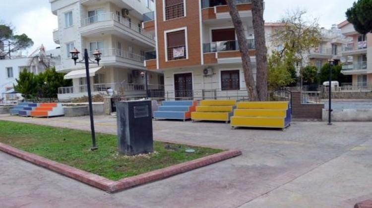 Didim’de Hipokrat heykeli çalındı