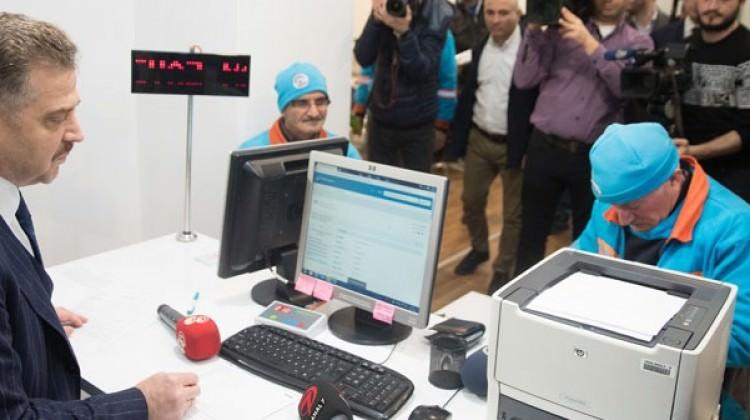 Taşeron işçilerin kadro başvuruları başladı