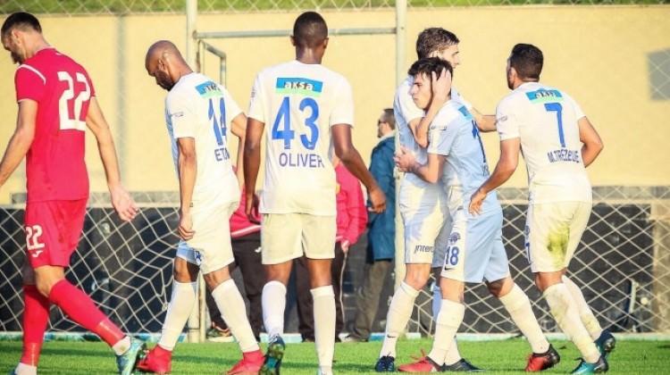 Kasımpaşa, Partizani'yi tek golle geçti