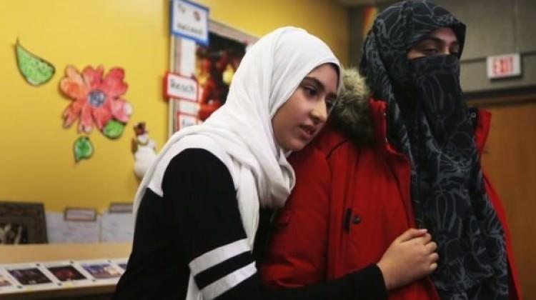 11 yaşındaki başörtülü kıza makaslı saldırı