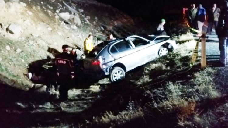 Niğde'de otomobil takla attı: 2 ölü, 2 yaralı