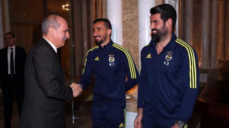 Numan Kurtulmuş'dan Fenerbahçe'ye ziyaret