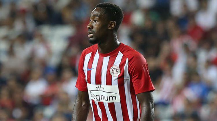 Antalyaspor'a Djourou müjdesi! Genoa...
