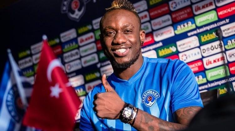 Kasımpaşa'ya Çin'den forvet!