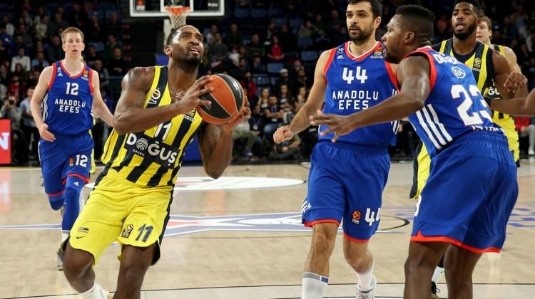 Türk derbisi Fenerbahçe'nin!