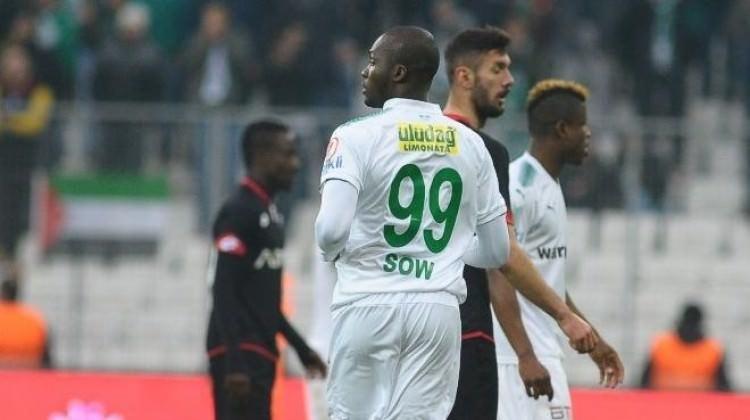 Bursaspor'da Moussa Sow şoku!