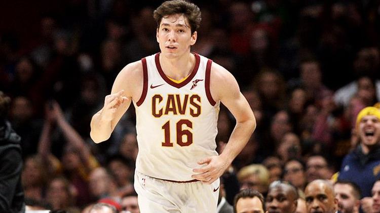 Cedi Osman'dan kötü haber