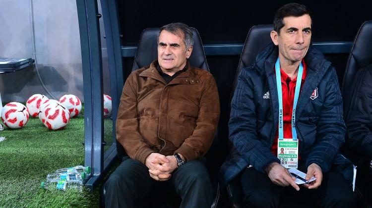 Şenol Güneş'in parmağı kırıldı