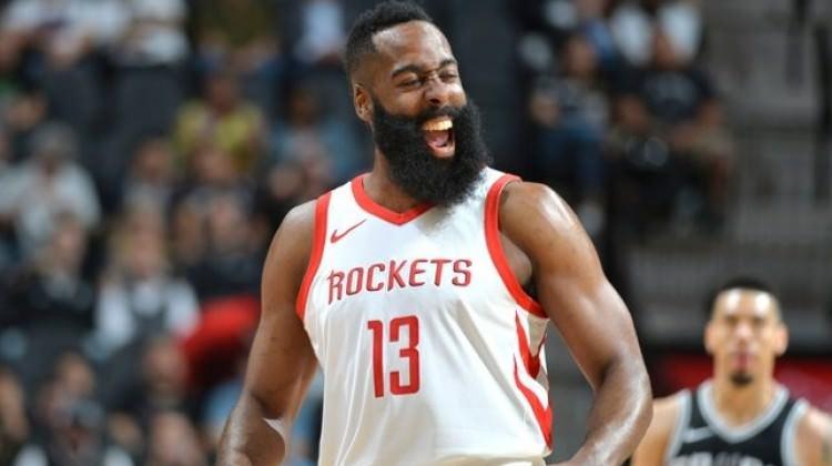 Teksas derbisinde Harden farkı!