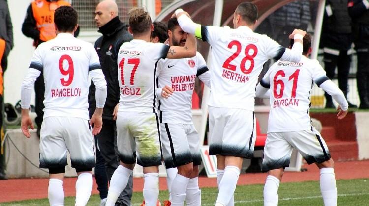 Ümraniye hız kesmiyor! Zirveye kuruldular