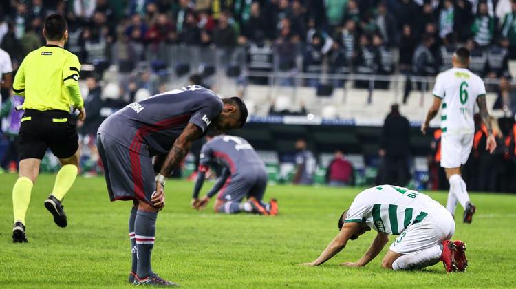Zirve yarışında Beşiktaş'a Bursa çelmesi!