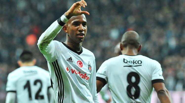 Beşiktaş evinde çok farklı!