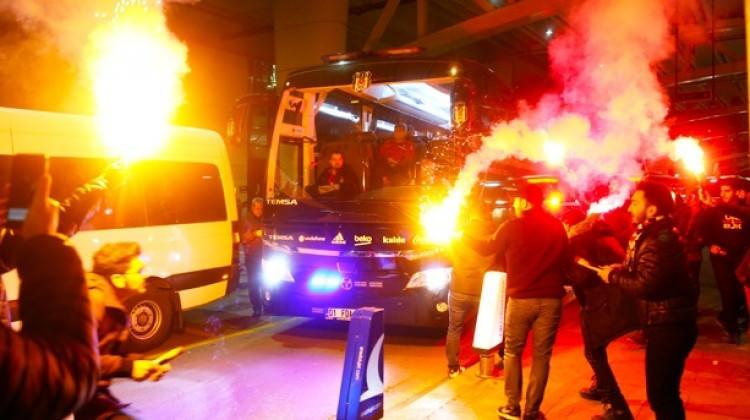 Beşiktaş'a coşkulu karşılama
