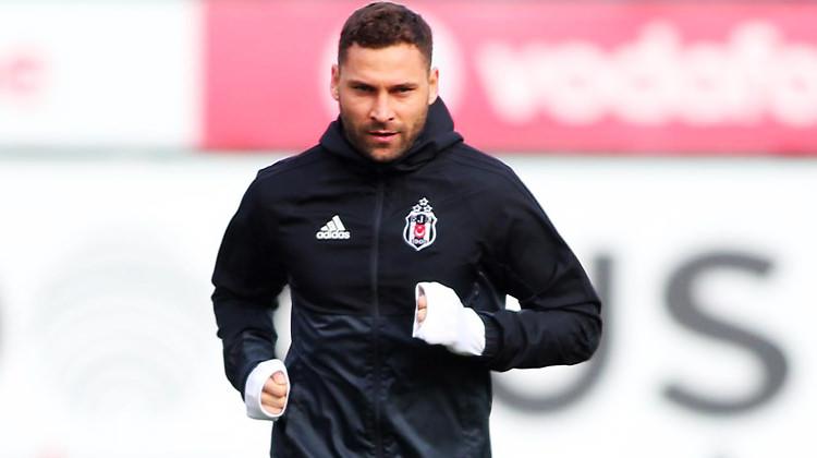 Beşiktaş'a Tosic ve Atiba müjdesi