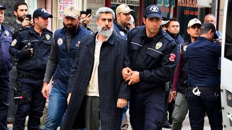 Furkan Vakfın'dan DEAŞ ve El Kaide çıktı