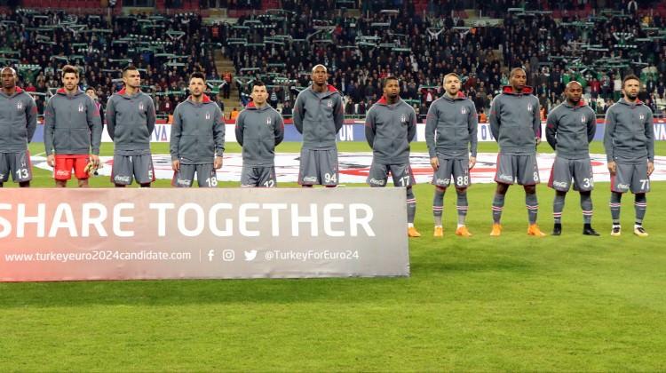 Beşiktaş'ta dev maç öncesi iki şok birden!
