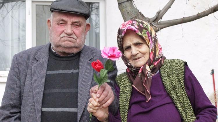 Bir yastıkta geçen 70 yıl!