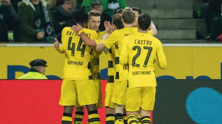 Borussia Dortmund Marco Reus'le güldü