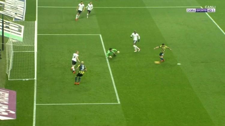 Derbiye damga vuran gol! Bu karar çok konuşulacak