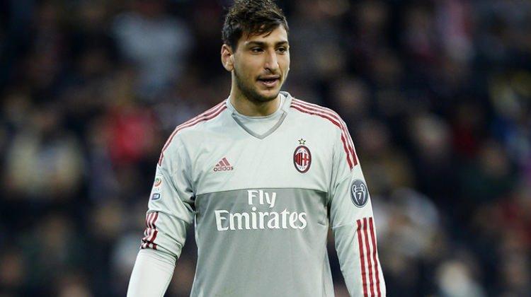 Donnarumma bombası! Menajeri önerdi