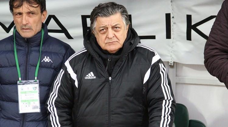 Yılmaz Vural 3. maçında da gülemedi