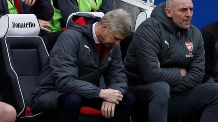 Arsenal iyice dağıldı! Yine yenildiler