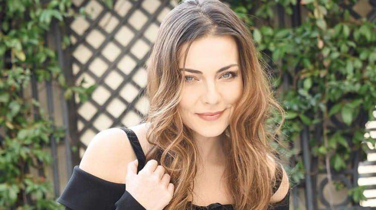 Burcu Karadan oğluna mütevazi doğum gün partisi Burcu Karadan oğluna mütevazi doğum gün partisi