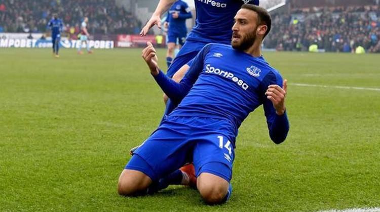 Everton teknik direktörüne Cenk Tosun tepkisi