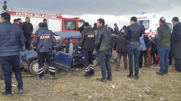 Muş'ta iki otomobil çarpıştı: 2 ölü, 6 yaralı